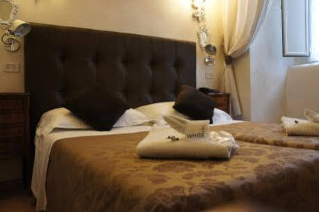 Piazza Navona 3*