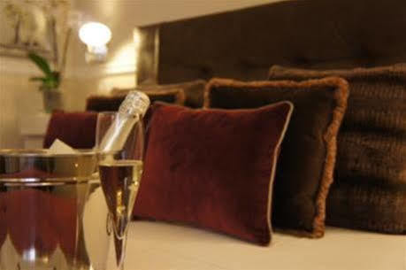 Piazza Navona 3*